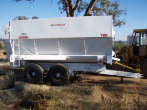 Harsh Mixers feedlot machinery and equipment